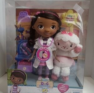 Doc McStuffins Doll with Lambie